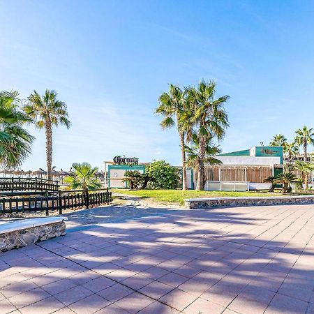 4 Bedroom Nice Apartment In Torremolinos Esterno foto